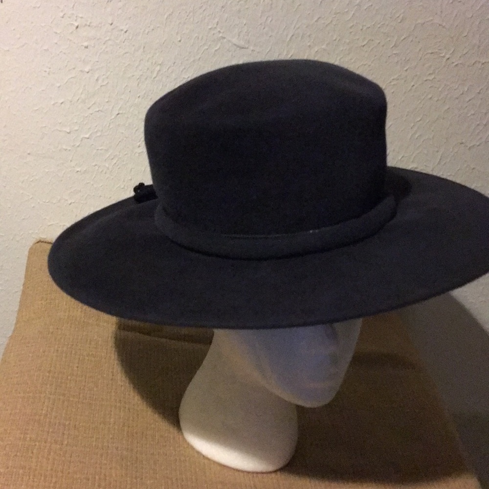 Church hat